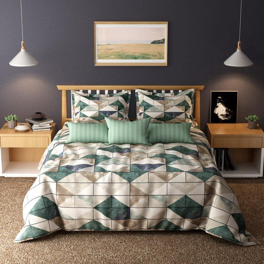 Suburb / Essence / Queen Size FlatSheet (230*250 cm) with 2 Pillow Cases (46*71 cm) / 200 TC Soft Brushed Glace Cotton Feel / Design : OLIVE GEOMETRICAL